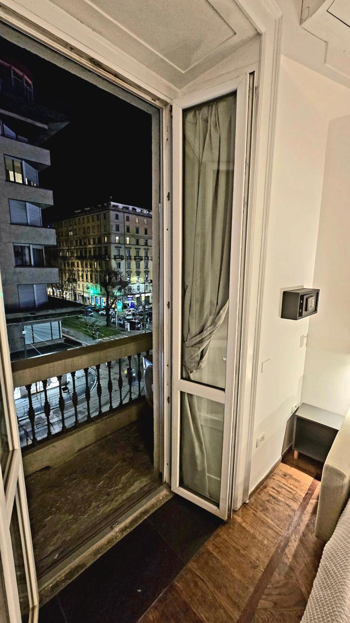 Casa Storica Piazza 5 Giornate Hotel มิลาน ภายนอก รูปภาพ